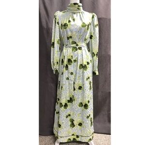 TUCKERNUCK Dress Hydrangea Blooms Faven Floral Sleeve  Size Small